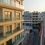Downtown & Two-bedrooms Lejlighed Larnaca