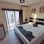 Downtown & Two-bedrooms Lejlighed