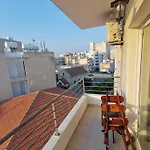 Downtown & Two-bedrooms Lejlighed