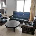 Downtown & Two-bedrooms לרנקה