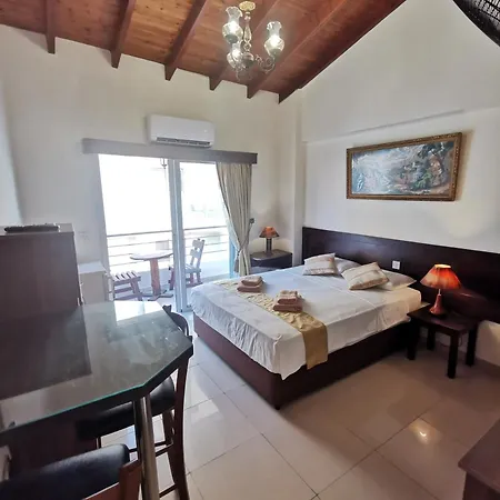 Downtown & Two-bedrooms *