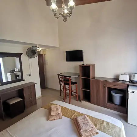 Downtown & Two-bedrooms Apartament Larnaca