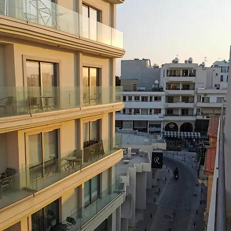 Downtown & Two-bedrooms Apartment Larnaka