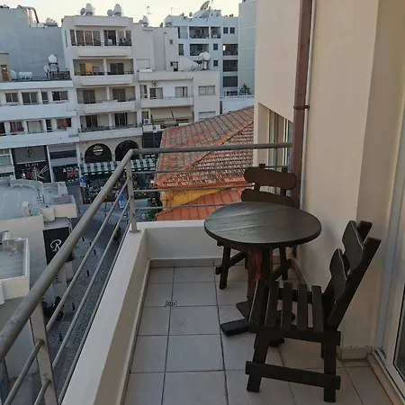 Downtown & Two-bedrooms Apartament Larnaca