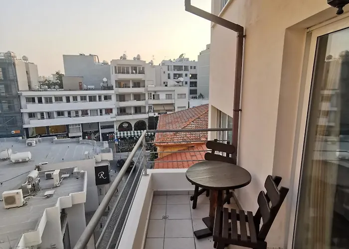 Downtown & Two-bedrooms *