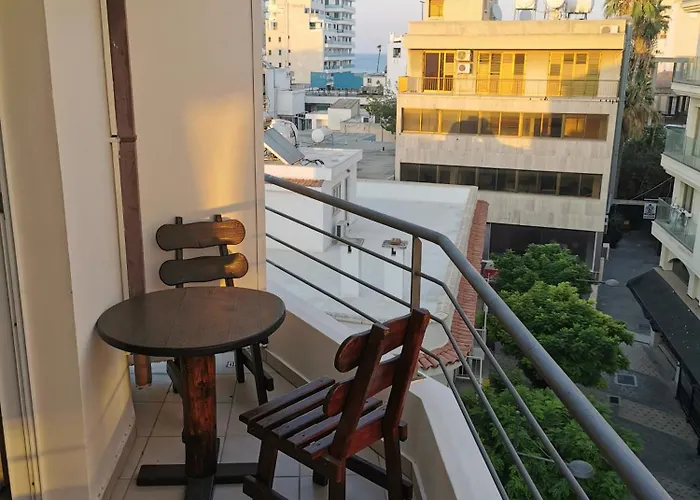 Downtown & Two-bedrooms 公寓 *