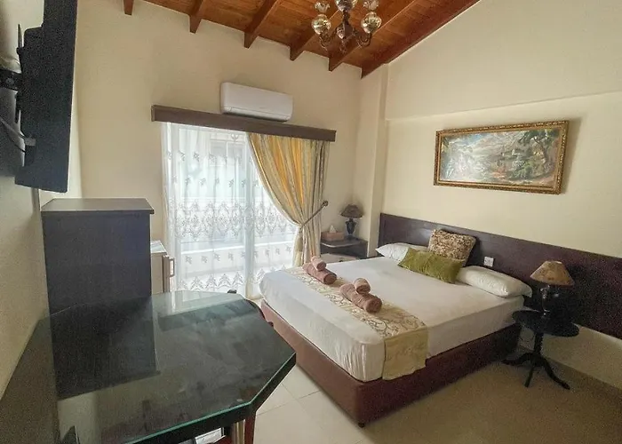 Downtown & Two-bedrooms *