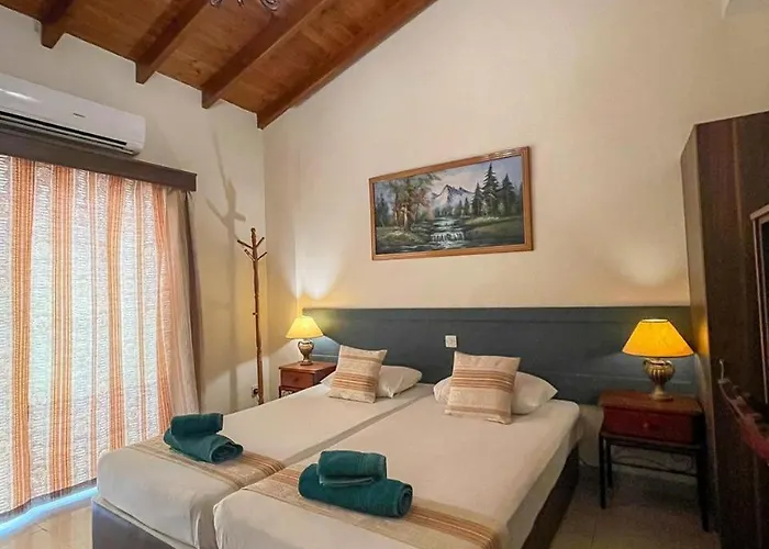 Downtown & Two-bedrooms *